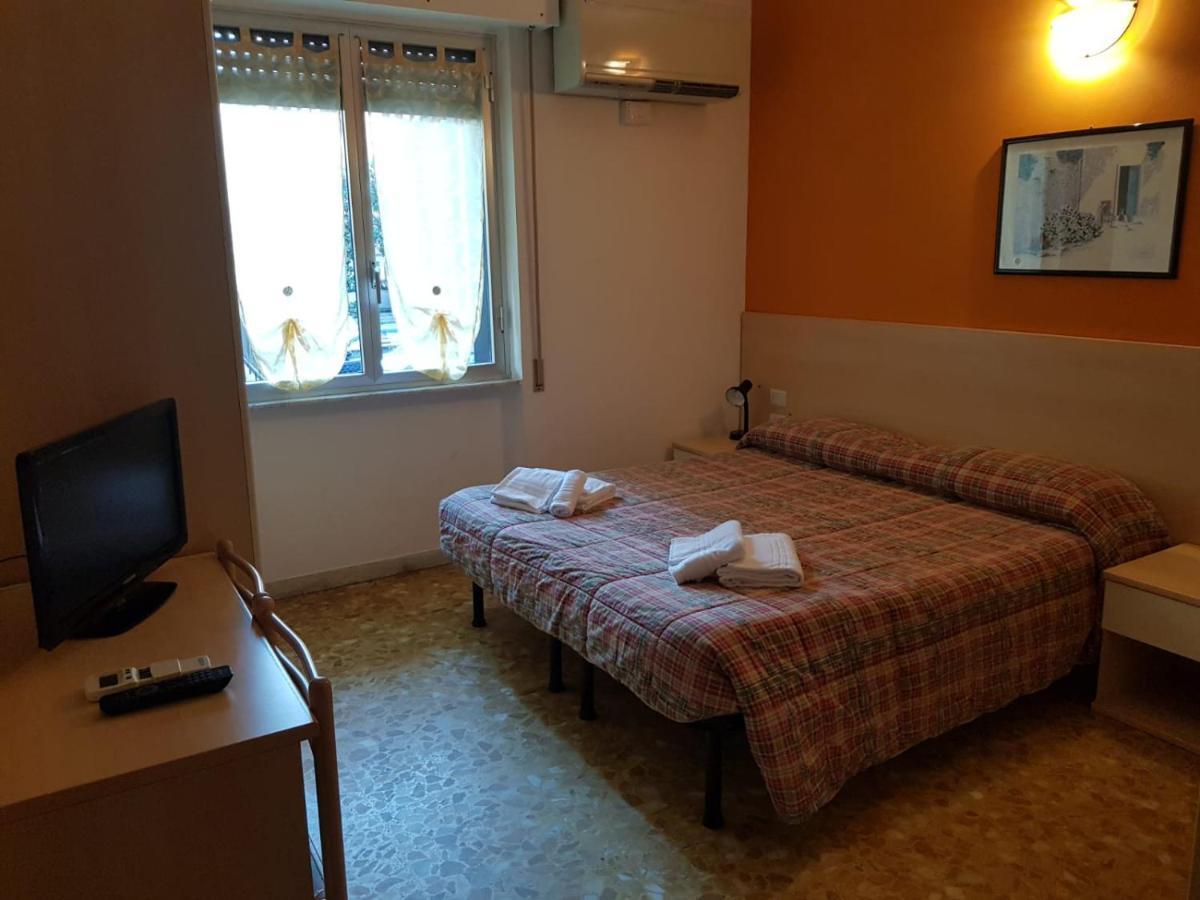 Hotel La Torre 2*