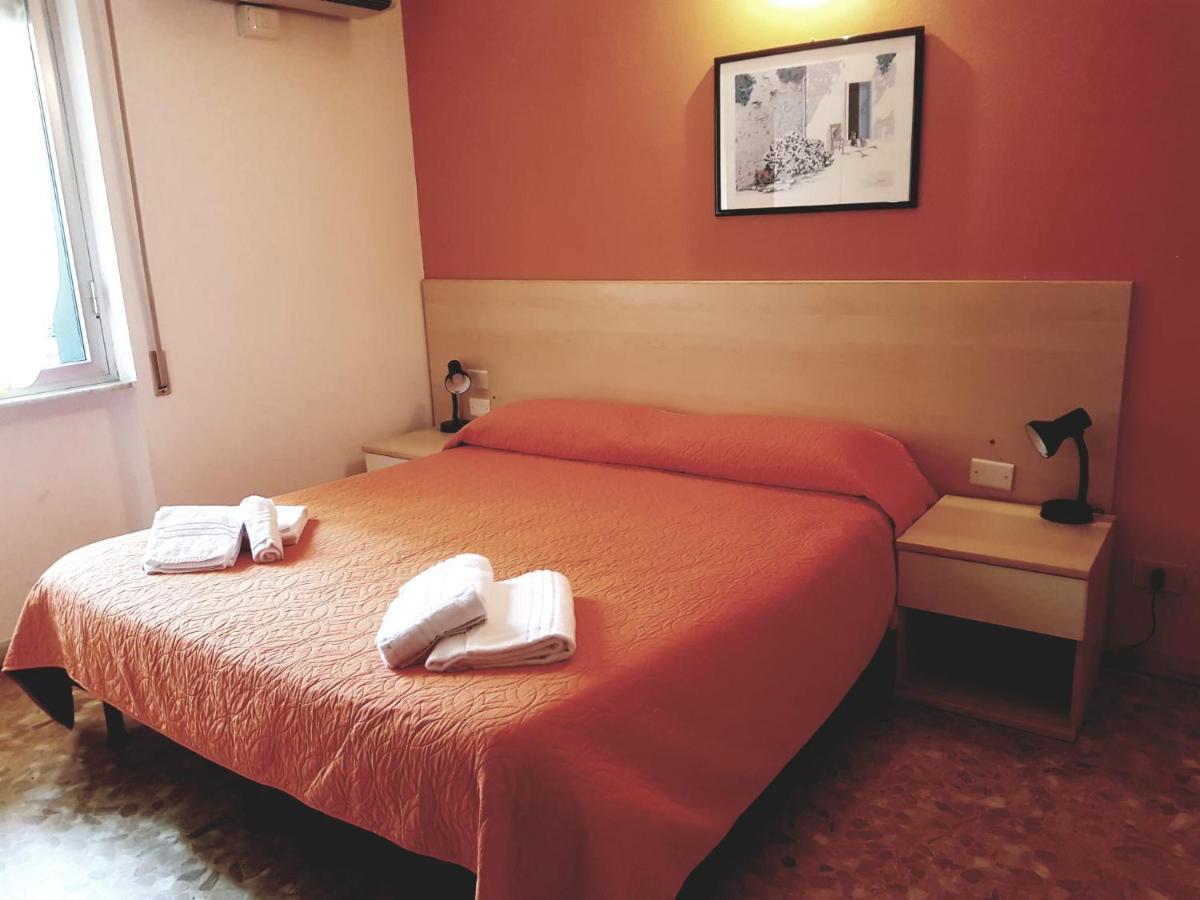 La Torre Hotel 2*
